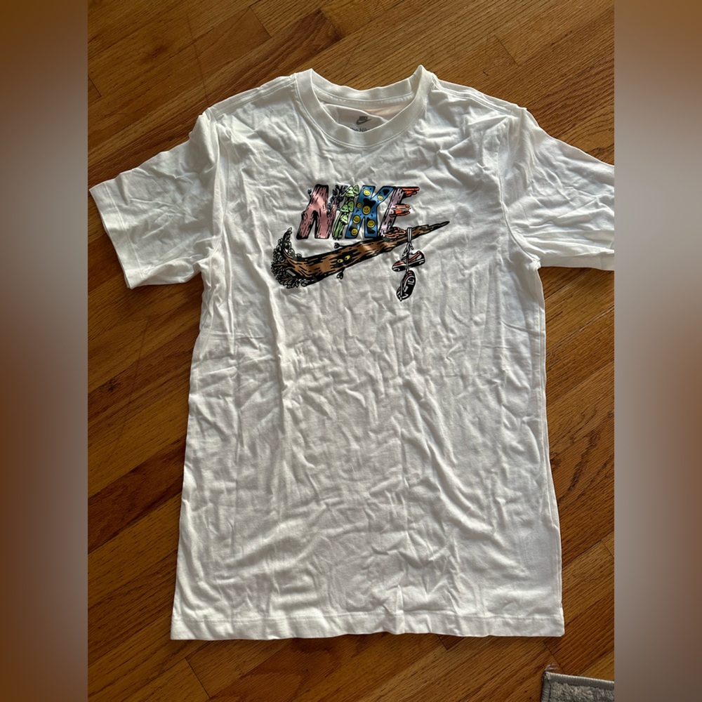 Men’s nike shirt